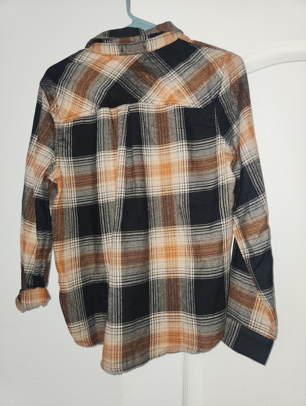 Flannel - Picture 3 of 4